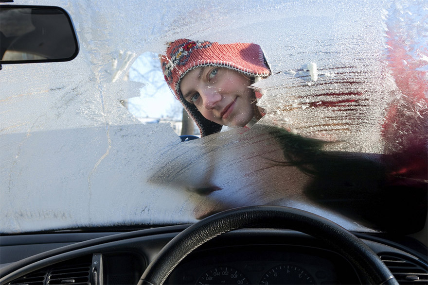 How to Protect Your Windscreen from the Winter Weather